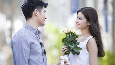 初次约会送女孩子什么好，初次约会送女孩子什么好一点