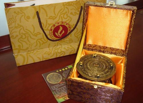保险公司礼物排行榜，保险公司礼物排行榜2015，保险公司拿身份证领礼品安全吗？