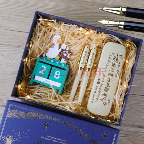 十八岁送男孩子什么,18岁送男孩子什么生日礼物好