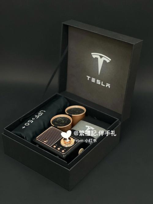 过节给客户公司送什么礼品，特斯拉过节给客户送什么