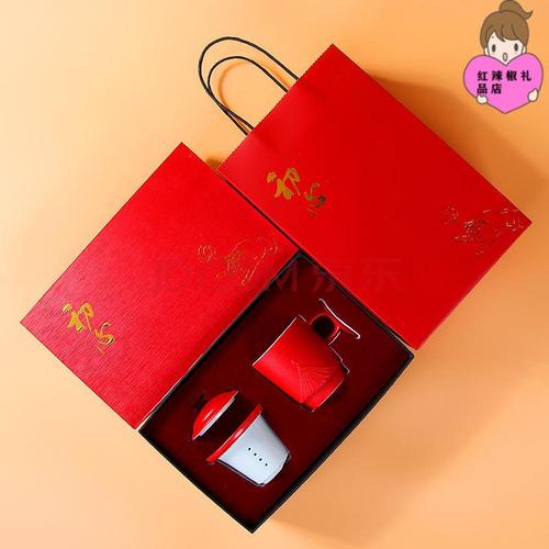 公司元旦节送礼物,,元旦节日礼物排行榜?