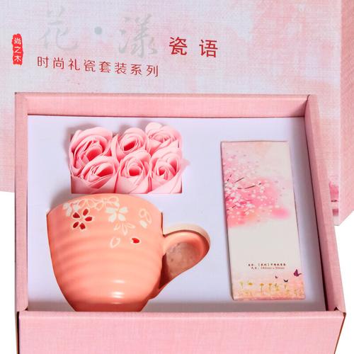 送闺蜜父母什么礼品,送闺蜜父母什么礼物好