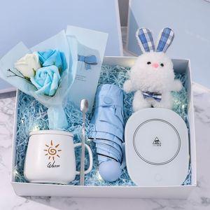 见客户买什么礼物,见女客户送什么礼物好