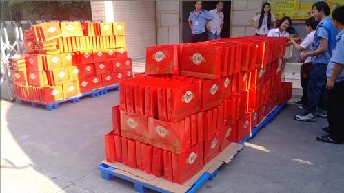 中秋节公司给员工发礼品,中秋节公司给员工发礼品怎么说,公司中秋节发给员工礼物就是福利对吗?