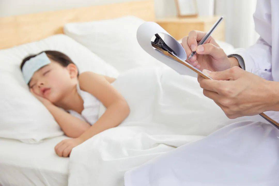 小孩子生病适合送什么礼物,小孩子生病不吃饭怎么办