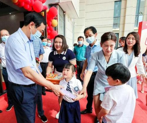 看望孩子买什么礼物,看望小孩送什么
