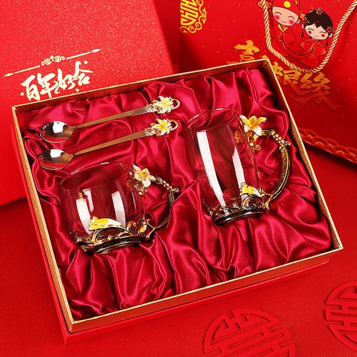 闺蜜要结婚了送什么好,闺蜜要结婚了送什么好呢