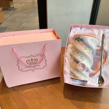 送闺蜜礼物实体店，，买礼物去什么实体店？
