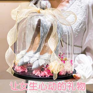 闺蜜生日能送鞋子吗,闺蜜生日能送鞋子吗女生,闺蜜过生日,送什么礼物好?不是很贵的?