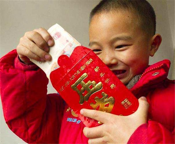 小孩子起灯送什么礼物,孩子点灯要给红包多少