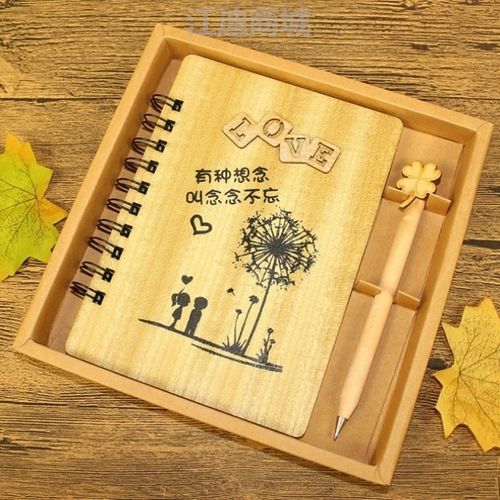 送闺蜜生日礼物刻字,送闺蜜生日礼物刻字内容,送给闺密有纪念意义的礼物?