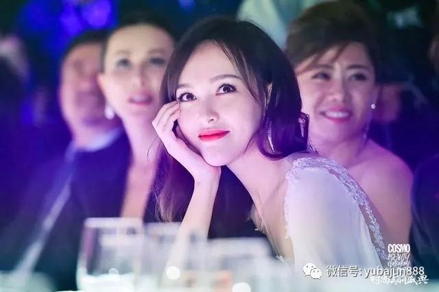 闺蜜送雅诗兰黛,,杨幂唐嫣闹翻了真的吗?