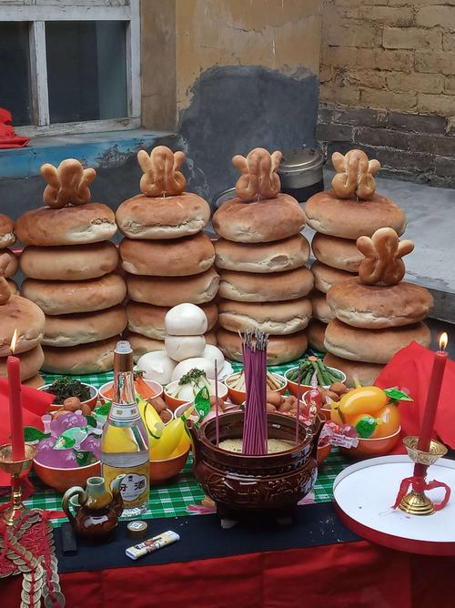 1岁孩子生日买什么礼物，孩子生日买什么贡品