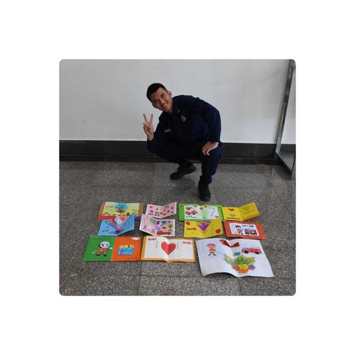 送孩子叔叔什么礼物好，送孩子叔叔什么礼物好一点