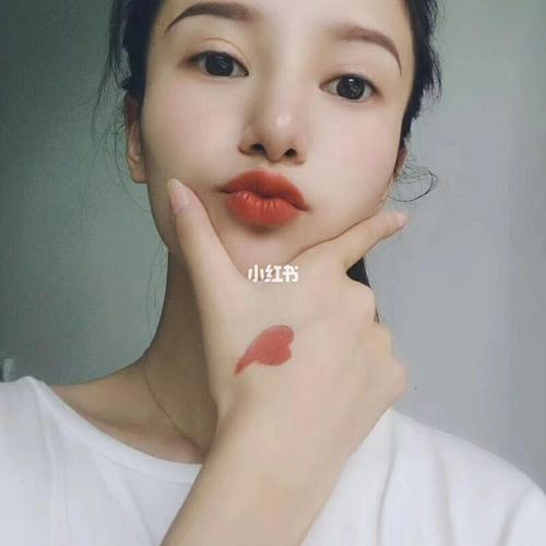 送女孩子什么唇釉好，送女孩子唇釉什么意思