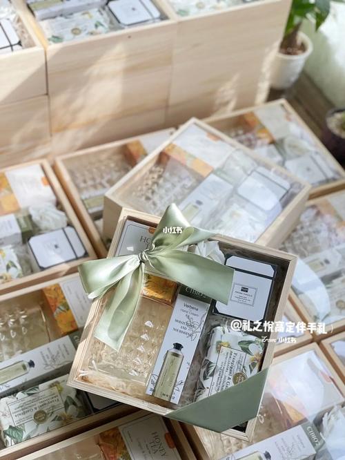 给客户伴手礼怎么，送客户伴手礼话术