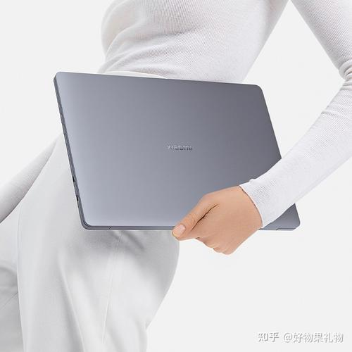 送男孩子礼物选什么电脑,送男生电脑什么牌子的好