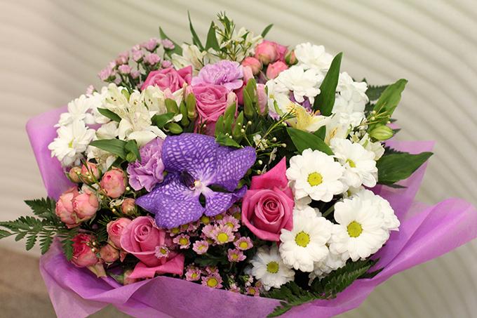 两岁孩子过生日送什么,两岁孩子过生日送什么花