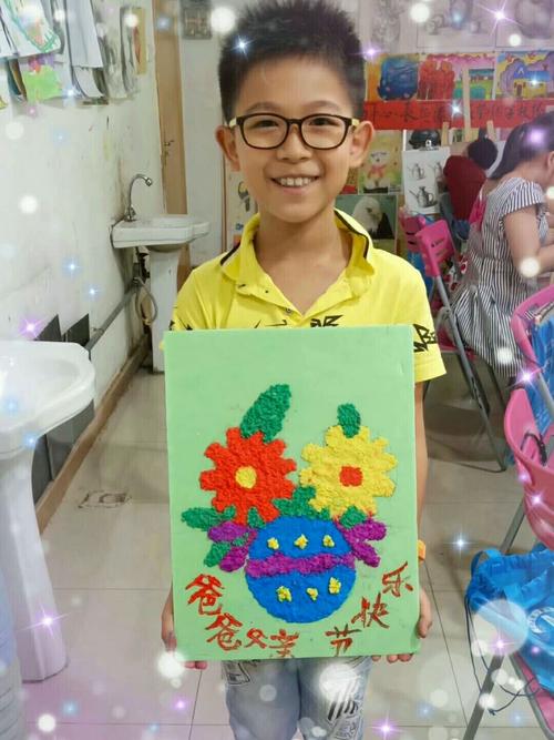 小孩子给爸爸什么礼物,孩子给爸爸买什么礼物
