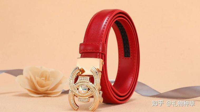 送闺蜜皮带合适吗，送闺蜜皮带合适吗女生，东西断了代表什么意思？