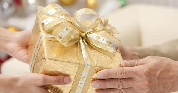 领导孩子出生应该送什么,领导孩子出生送什么好