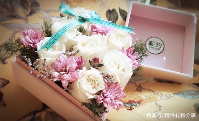 恋爱女孩子想要什么礼物好,恋爱中女孩送什么给男孩