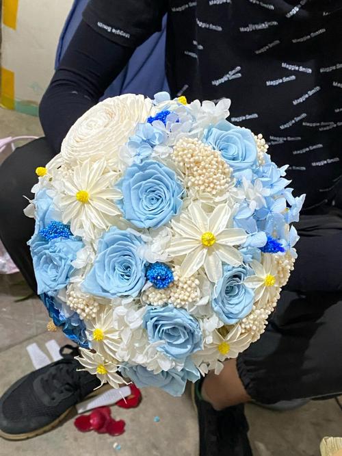 永生花送闺蜜留言,,朋友结婚可以送什么捧花呢?