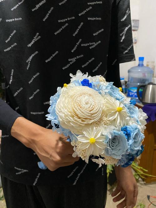 永生花送闺蜜留言,,朋友结婚可以送什么捧花呢?