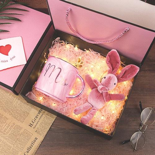 送新婚闺蜜什么生日礼物,送新婚闺蜜什么生日礼物好