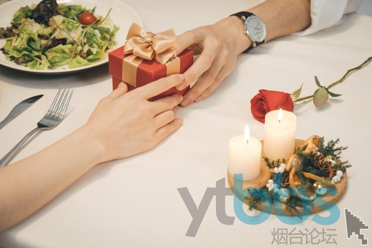 男孩子相亲准备什么礼物好,男孩子相亲准备什么礼物好一点