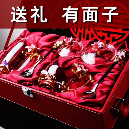 闺蜜结婚礼物女高档,闺蜜结婚礼物实用,闺蜜结婚送什么黄金礼物?