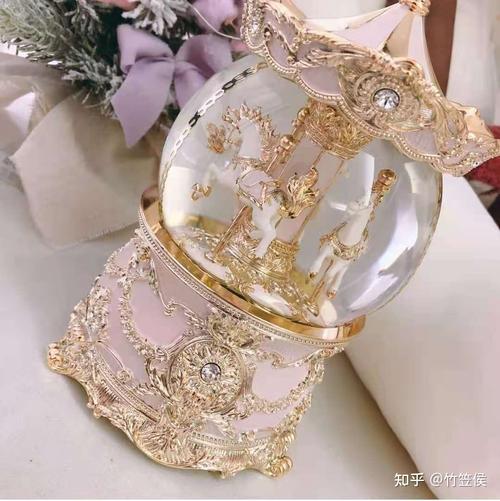 女闺蜜结婚送什么,女闺蜜结婚送什么礼物好知乎