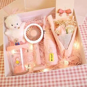 跟闺蜜送什么生日,闺蜜送什么生日礼物好三十五岁女