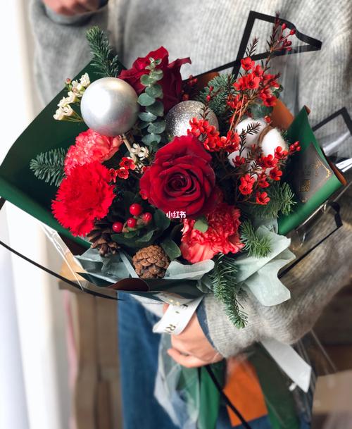 圣诞礼物送闺蜜花束,圣诞礼物送闺蜜花束可以吗,38女神节送闺蜜什么花最好?