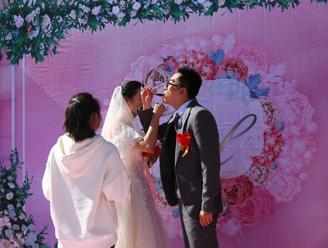 孩子的叔叔结婚送什么好,叔叔家的孩子结婚用去吗
