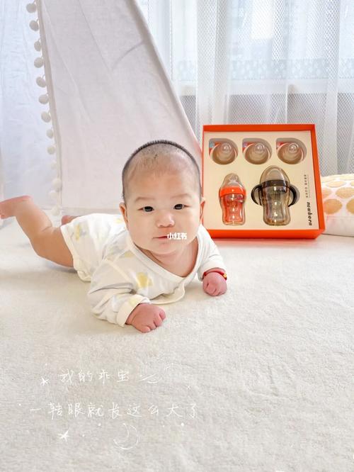 没满月的小孩子送什么,还没满月的宝宝买什么好