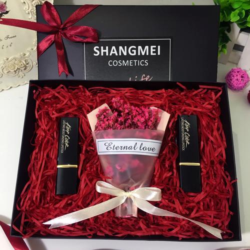 生日礼物闺蜜送口红的,生日礼物闺蜜送口红的文案,送闺蜜口红贺卡怎么写?