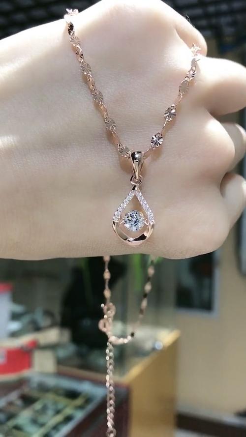 什么项链适合送女孩子,适合送女生的项链品牌