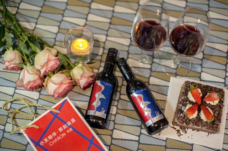 闺蜜过生日可以送红酒吗,,别人结婚送招待酒水?