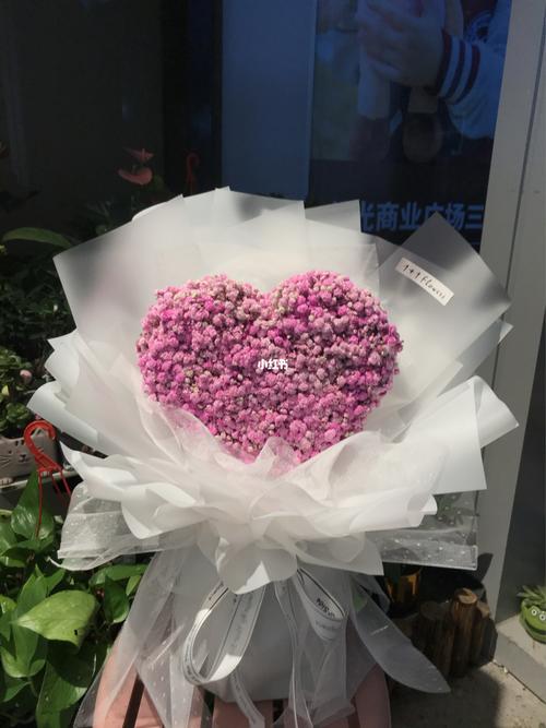 适合送女闺蜜的爱心花,适合送女闺蜜的爱心花束,60岁男的给女闺蜜送什么花?