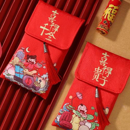 哥哥生孩子要送什么礼物,哥哥生孩子了要给红包吗