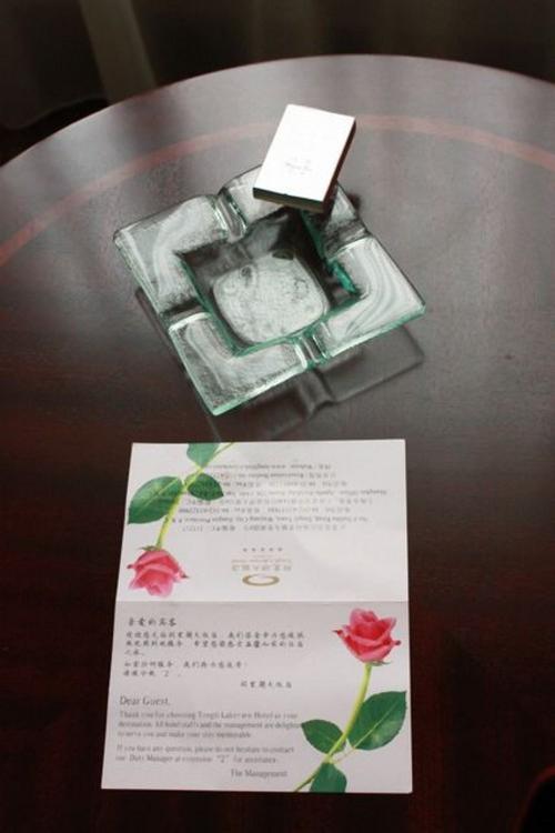 酒店送客户什么礼物好,酒店送客人礼物祝福语