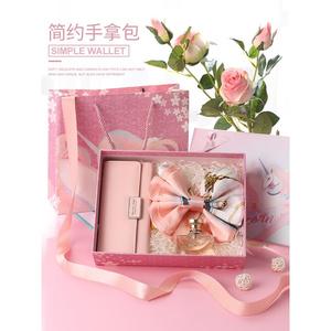 给闺蜜妈妈生日礼物好呢,,母亲节送闺蜜什么礼物好?