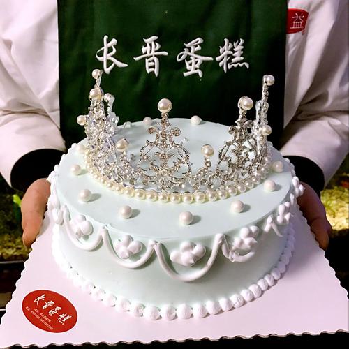 闺蜜生完小孩最需要的礼物,闺蜜生完小孩最需要的礼物是什么,闺蜜生孩子送什么蛋糕?