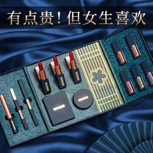 给闺蜜过生日送化妆品,给闺蜜过生日送化妆品合适吗,闺蜜生日送什么礼物好?送闺蜜走心生日礼物排行榜2018?