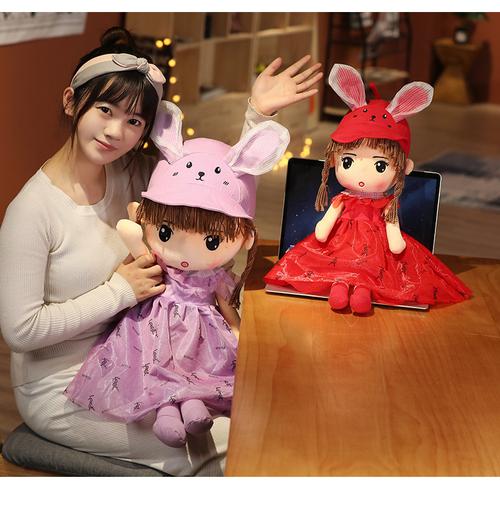 送女孩子公仔,送女孩子公仔会不会很幼稚,给女生回礼送什么?