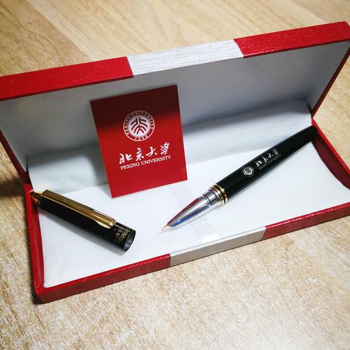 送高考孩子钢笔,送高考孩子钢笔上刻什么字,同学高考办酒送什么礼物?