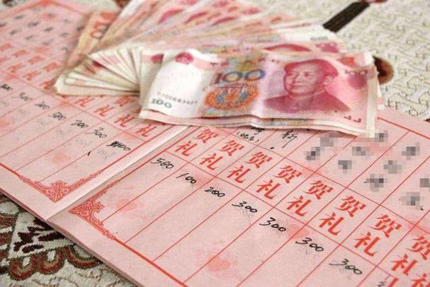 孩子出生和满月随礼,孩子出生和满月随礼吗,小孩见面礼和满月酒要分开送礼吗?