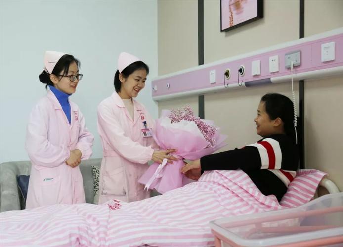 生孩子探望病房送礼,生孩子探望病房送礼合适吗,看望生完孩子的产妇,应该送些什么礼品好?