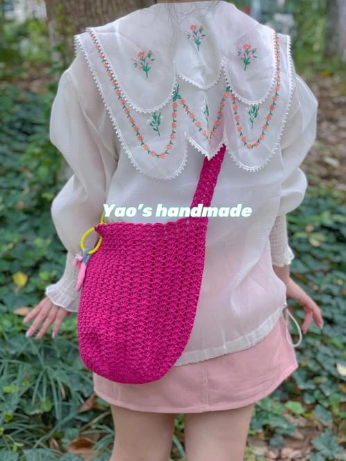 送女孩子挎包,送女孩子挎包的寓意,女士挎包斜挎包钩织方法?